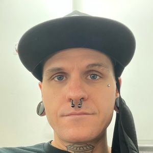 Meet your Posher, Benjamin